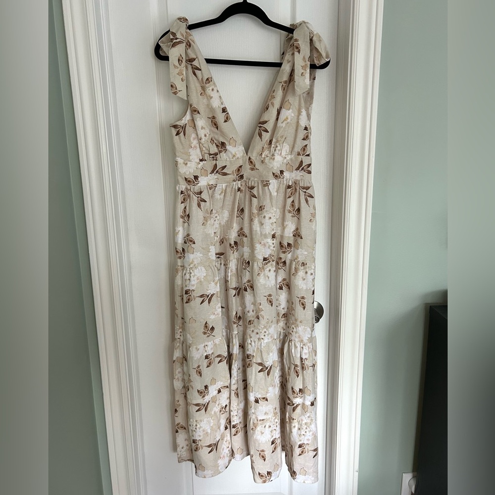 House of Harlow V-Neck Linen Dress